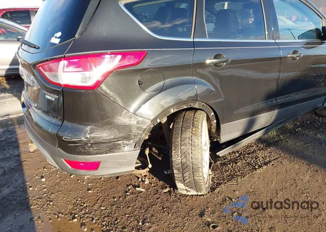 2015 Ford Escape Titanium из США, поврежденный, VIN 1FMCU9J90FUA76687